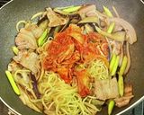 茄子と白菜キムチの焼きそば作り方5写真