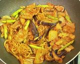 茄子と白菜キムチの焼きそば作り方6写真