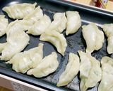 皮から作る！野菜&ニンニクたっぷり餃子作り方10写真
