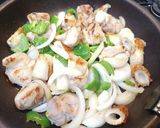 超簡単！鶏もも肉とピーマンのカレー炒め！作り方5写真