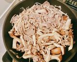 豚バラとたっぷりきのこの旨塩炒め作り方5写真
