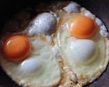 おうち居酒屋★お酒がススム豪華目玉焼き作り方2写真