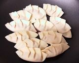 ポリ袋で手が汚れない♡旨味たっぷり餃子作り方7写真
