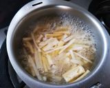 大根と油揚げと長ネギの美味しいお味噌汁♪作り方3写真