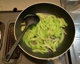 セロリの炒めもの作り方5写真