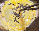 卵と揚げのにんじんマヨしりしり作り方1写真