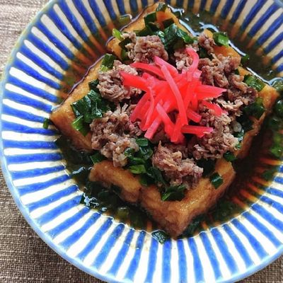 早い厚揚げとニラと牛こまでお手軽すき焼き by おなかがぺこりん