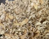 鶏ミンチとしめじの生姜炒め作り方5写真