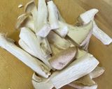 ブロッコリーとエリンギの辛味噌炒め作り方2写真