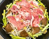 【簡単】豚バラと豆もやしの酒蒸し作り方2写真