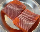 秋鮭のソテー！トマトクリームソース。作り方3写真