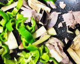 簡単ナスとピーマンの豚肉味噌炒め作り方7写真