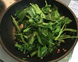 ベトナム料理　空芯菜のレモングラス炒め風作り方5写真
