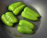 大人向けのピーマンの肉詰め作り方4写真