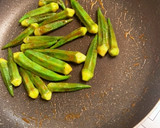 カレー香る☆オクラのオイスターカレー炒め作り方7写真