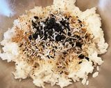 ☆わかめとじゃこのおにぎり☆作り方1写真