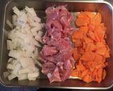 ヘルシーだけど高たんぱく！鷄のお味噌汁✨作り方1写真