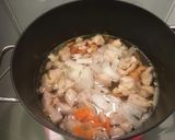 ヘルシーだけど高たんぱく！鷄のお味噌汁✨作り方4写真
