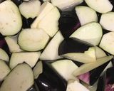 ナスときのこと鶏肉の胡麻味噌炒め＆スープ作り方1写真