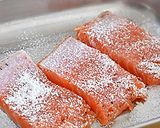 秋鮭のハラスのソテー、バターソースがけ♪作り方4写真