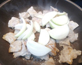超簡単！豚と玉ねぎとエリンギの煮込み焼き作り方4写真
