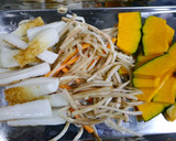 簡単！かぼちゃとゴボウの炒め物作り方1写真