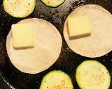 お弁当に　ハムとチーズの四つ折作り方1写真