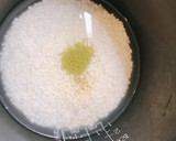 簡単！秋鮭ときのこの炊き込みご飯作り方1写真