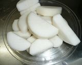 お肉と大根の煮物作り方1写真