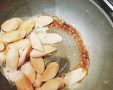 お手軽簡単!魚肉ソーセージのバター醤油!作り方4写真