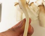 無水鍋で豚バラもやしinキノコ作り方1写真