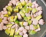アボカド豚ヒレ肉のクリームパスタ作り方4写真