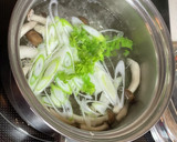 簡単☆しめじネギ大根の葉のお味噌汁作り方2写真