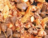 ゴボウ豚肉こんにゃくのキムチ炒め作り方3写真