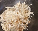 豚肉ときのこ炒め作り方3写真