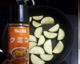 ズッキーニ大量消費！クミン風味炒め作り方2写真