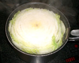 白菜の半分一気に食べる！　丸ごと煮込み♪作り方2写真
