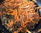 にんじんと糸コンの甘辛キンピラ作り方2写真