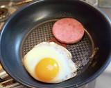 厚切りポークハムと目玉焼きで簡単バーガー作り方5写真