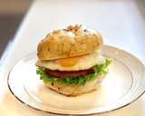 厚切りポークハムと目玉焼きで簡単バーガー作り方8写真