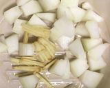 茅乃舎海老だしで☆冬瓜とカニカマのスープ作り方3写真