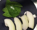 茅乃舎海老だしで☆冬瓜とカニカマのスープ作り方1写真