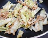 鶏皮のコーレーグース炒め作り方3写真