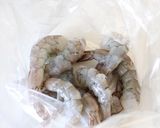 素で簡単【海老とアボカドのビネガーソテー作り方1写真