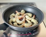 素で簡単【海老とアボカドのビネガーソテー作り方4写真