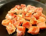 鶏肉とサツマイモの麺つゆバター炒め♪作り方2写真