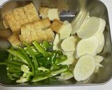 マコモタケと厚揚げのチーズ醤油炒め作り方1写真