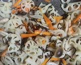 蓮根とシメジのさっと炒め作り方6写真