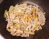 【簡単】豚肉とメンマのピリ辛炒め作り方4写真