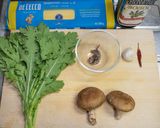 春菊と椎茸のパスタ作り方1写真